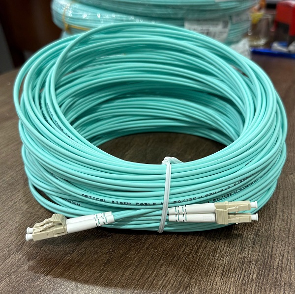 Dây nhảy quang Multimode OM3 Duplex đầu nối LC/UPC-LC/UPC dài 30M, AR-LL-M3-U30D